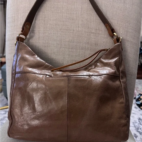 HOBO Classic Tan Leather Hobo Bag - Picture 3 of 14